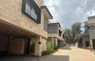 5 Bed Villa with En Suite at Westlands - 18