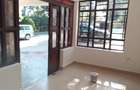 4 Bed Townhouse with En Suite at Karen Road - 12