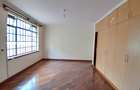 4 Bed Townhouse with En Suite at Lavington - 8