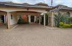 4 Bed Townhouse with En Suite in Lavington - 1