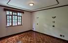 4 Bed Townhouse with En Suite in Lavington - 14