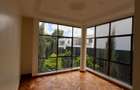 5 Bed Townhouse with En Suite in Lavington - 7