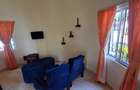 Furnished 1 Bed Apartment with En Suite at Links Road - 11