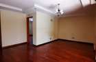 5 Bed Townhouse with En Suite in Lavington - 13