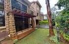 5 Bed Townhouse with En Suite at Chalbi Drive - 7