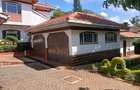 4 Bed Villa with En Suite at Rossylin Lone Tree - 5