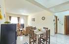 Serviced 2 Bed Apartment with En Suite at Racecourse - 3