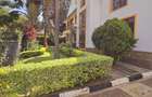 5 Bed Townhouse with En Suite in Lavington - 7