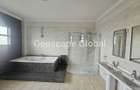 5 Bed House with En Suite in Runda - 8