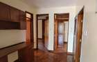 3 Bed Apartment with Swimming Pool at Statehouse Avenue - 8