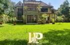 6 Bed Townhouse with En Suite in Runda - 5