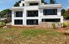 5 Bed Villa with En Suite at Off Kyuna Rd - 1