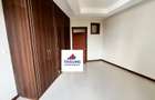 4 Bed Apartment with En Suite in Westlands Area - 6