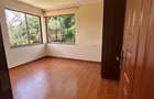 5 Bed Townhouse with En Suite in Lavington - 13