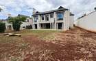 5 Bed Villa with En Suite in Runda - 2