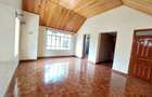 5 Bed Townhouse with En Suite at Owashiga Road - 12