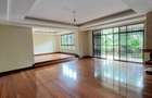 5 Bed Villa with En Suite in Lavington - 2
