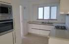 2 Bed Apartment with En Suite in Westlands Area - 10