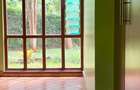 4 Bed Villa with En Suite in Windsor - 11