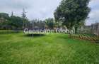 5 Bed House with En Suite in Runda - 3