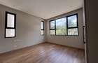 5 Bed Townhouse with En Suite at Manyani Cl - 16