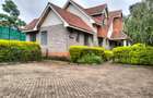 4 Bed Townhouse with En Suite in Lavington - 3