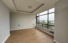 3 Bed Apartment with En Suite at Brookside Drive - 18