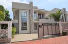 4 Bed House with En Suite at Kamakis - 1