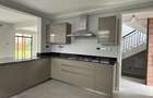 4 Bed Villa with En Suite in Kiambu Road - 9