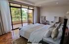 Furnished 4 Bed Apartment with En Suite in Riverside - 14