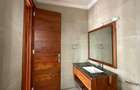 5 Bed Townhouse with En Suite in Lavington - 18