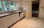 5 Bed House in Lavington - 10