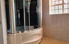 5 Bed House with En Suite at Off Glory Rd - 14