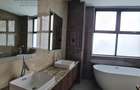3 Bed Apartment with En Suite in Riverside - 13