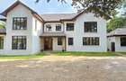 5 Bed House with En Suite in Runda - 15