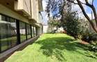 5 Bed Townhouse with En Suite in Westlands Area - 2