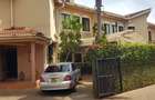 5 Bed Townhouse with En Suite at Lavington Off Convent - 3