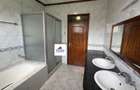 5 Bed House with En Suite in Runda - 19