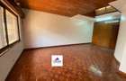 5 Bed Villa with En Suite at Prp7+494 - 2