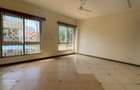 Serviced 4 Bed Apartment with En Suite in Nyali Area - 4
