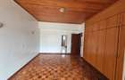 5 Bed House with En Suite in Lavington - 3