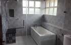 6 Bed House with En Suite at Garden Estate - 5
