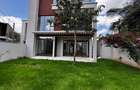 5 Bed Townhouse with En Suite in Lavington - 15