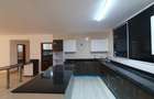 4 Bed Apartment with En Suite in Parklands - 2
