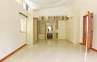 4 Bed Townhouse with En Suite at Riverside Drive - 15