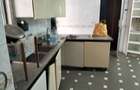 6 Bed House with En Suite in Lavington - 6