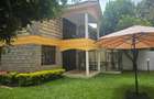 4 Bed House with En Suite at Lavington Green - 1