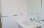 5 Bed Villa with En Suite at Convent Road - 9