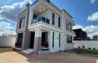 5 Bed House with En Suite in Eastern ByPass - 1