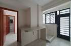 3 Bed Apartment with En Suite in Westlands Area - 10